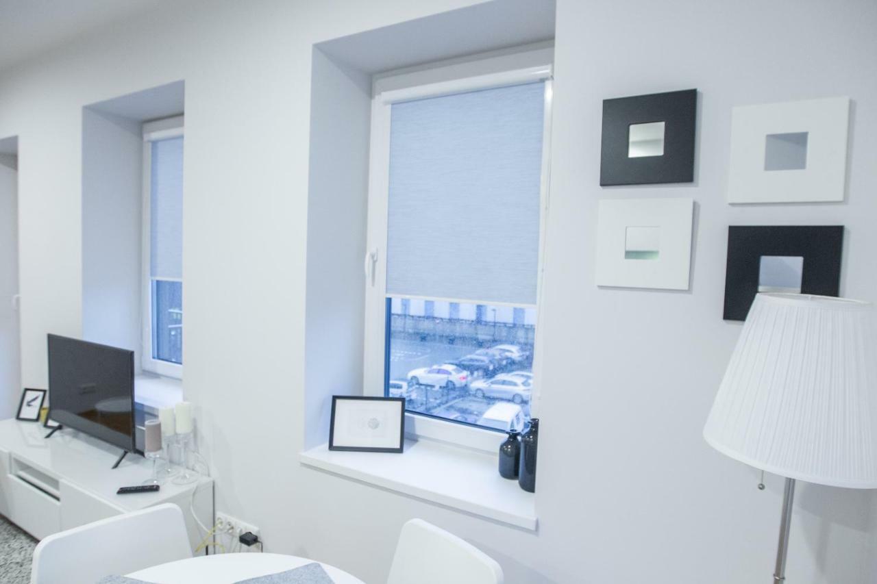 Bright 1Bd Apartment In Old Town By Hostlovers Kaunas Eksteriør bilde